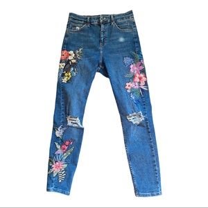 COPY - Topshop Moto Jamie High Rise Appliqué Jean…